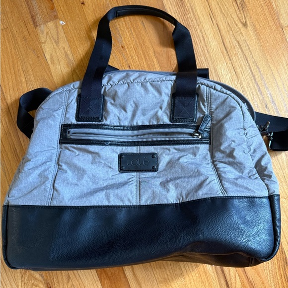 Lole Handbags - Lole Gray and Black Duffel Bag
